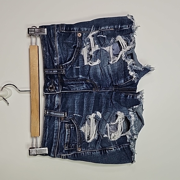 AMERICAN Eagle size 2 super stretch mid rise jean shorts - Picture 1 of 8